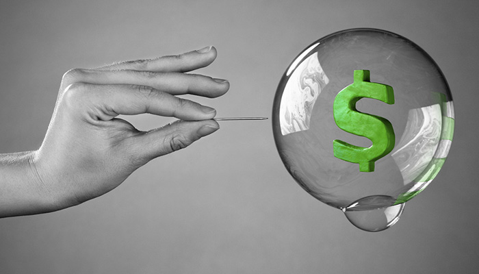 Hệ lụy bong bóng tài sản, lãi suất điều hành thấp quá "chưa chắc tốt"? - Ảnh 2. Hệ lụy bong bóng tài sản, lãi suất điều hành thấp quá "chưa chắc tốt"? - Ảnh 2.