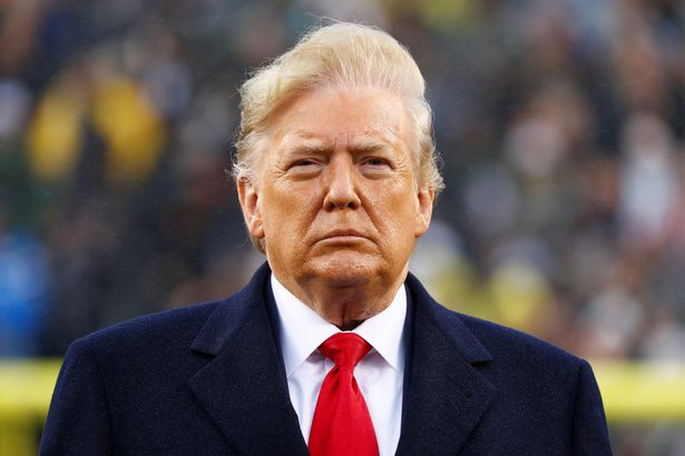 Sóng gió chính trường đe dọa đế chế kinh doanh của ông Trump - Ảnh 1. Sóng gió chính trường đe dọa đế chế kinh doanh của ông Trump - Ảnh 1.