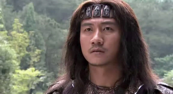 Kiếm hiệp Kim Dung: Vì sao Chu Bá Thông coi thường Giáng Long Thập Bát Chưởng? - Ảnh 2.