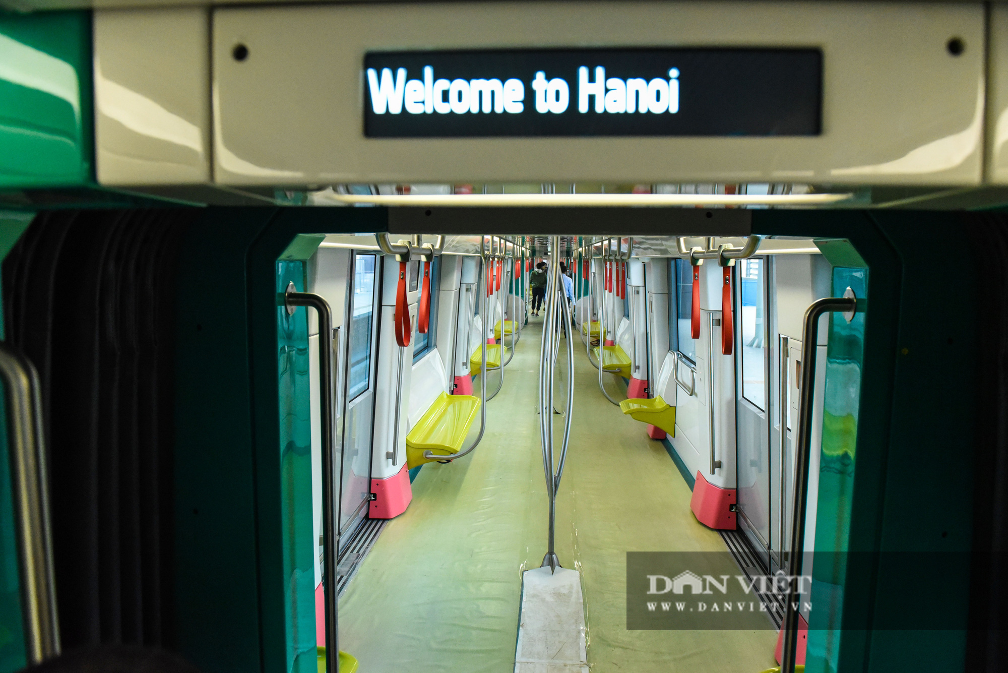 Khám phá bên trong trong toa tàu metro Nhổn - Ga Hà Nội  - Ảnh 6.