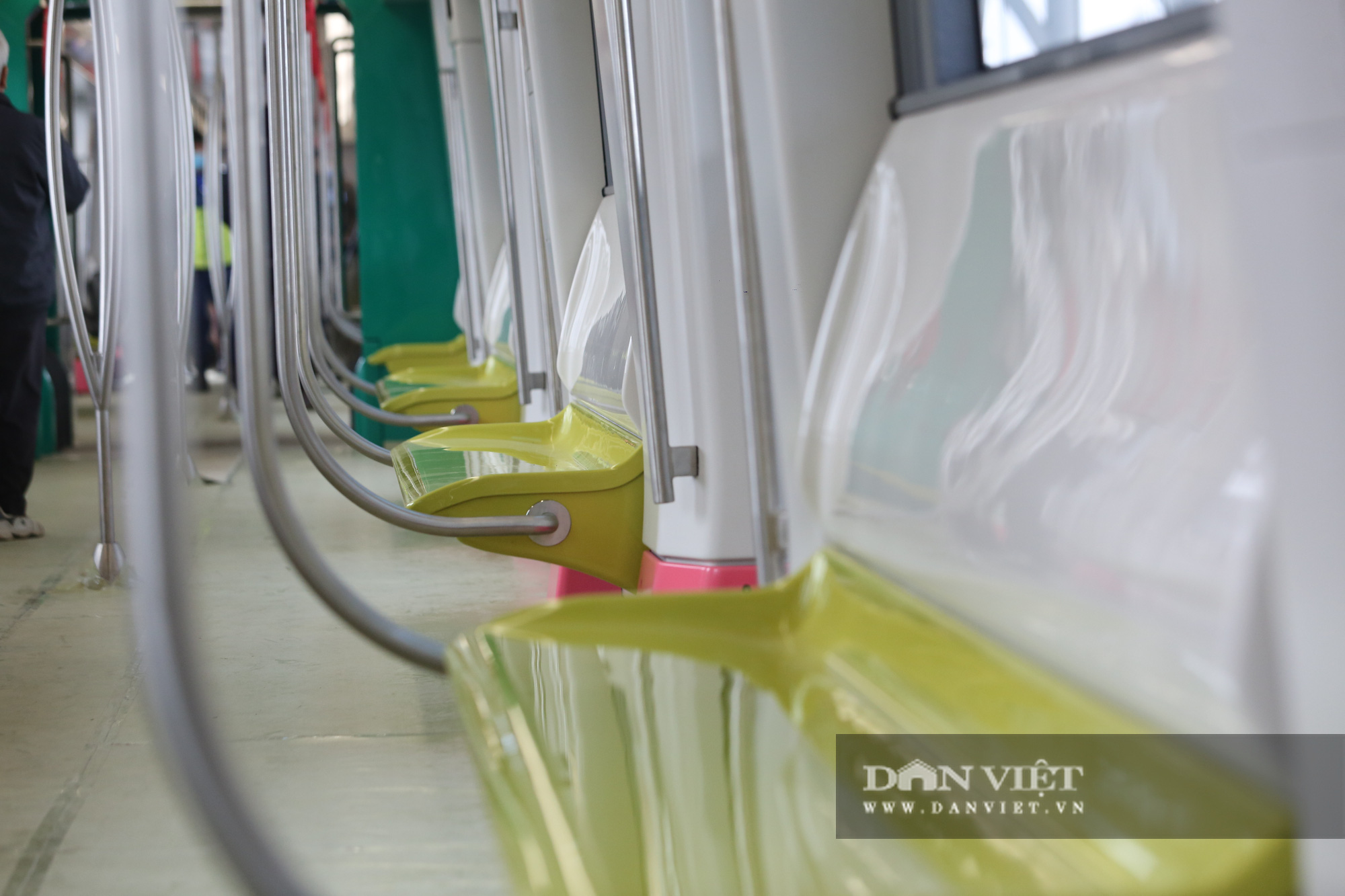 Khám phá bên trong trong toa tàu metro Nhổn - Ga Hà Nội  - Ảnh 10.