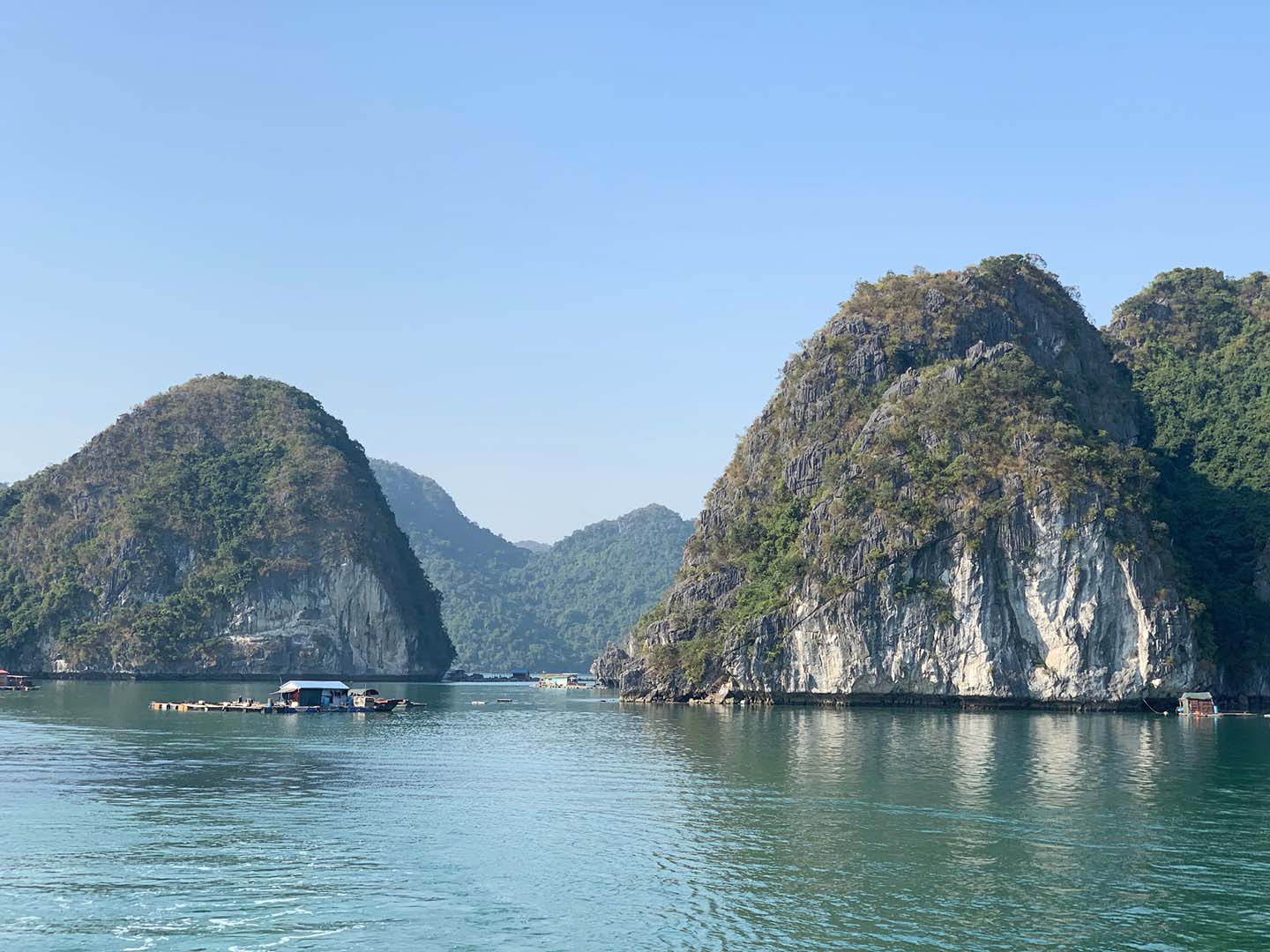 Tour du lịch Tết: Vịnh Lan Hạ, Cát Bà - “Thiên đường bị bỏ quên” - Ảnh 5.