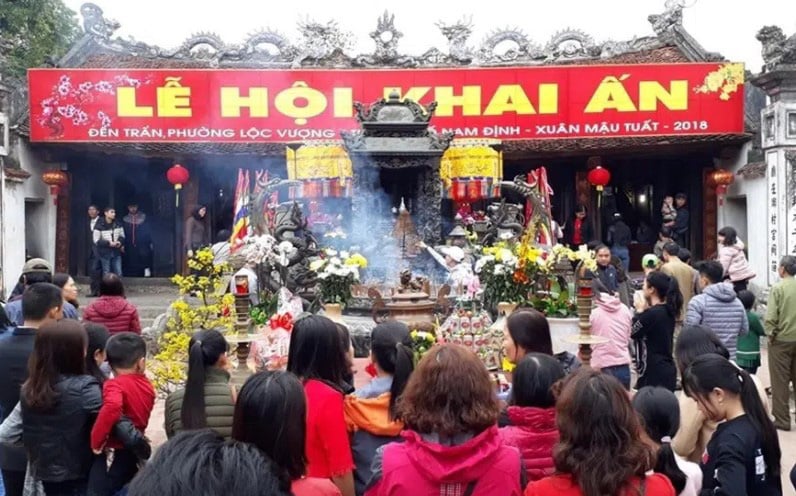 Nam Định thông báo dừng lễ hội khai ấn đền Trần: - Ảnh 1.