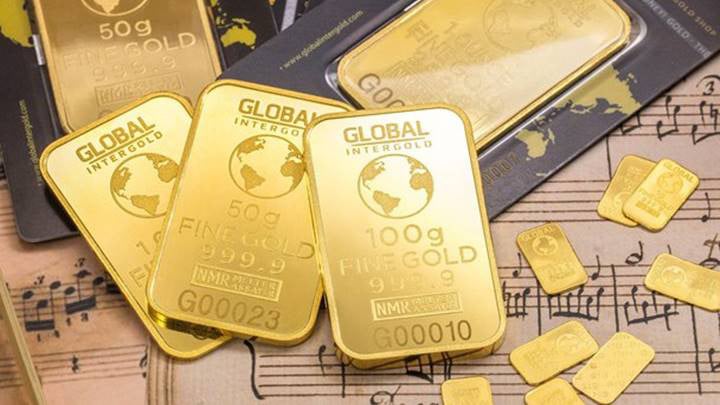 Giá vàng thế giới tiếp đà lao dốc - Ảnh 1.