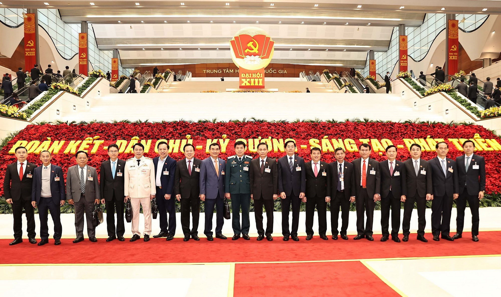 Ảnh: Ngày 29/1, Đại hội XIII tiếp tục làm việc về công tác nhân sự - Ảnh 4.