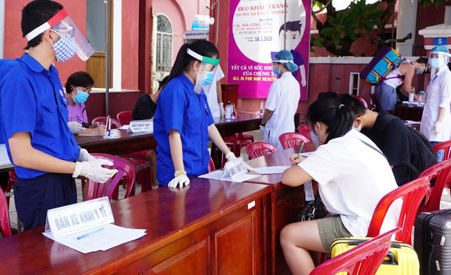 TT-Huế: Kích hoạt 23 đội phản ứng nhanh, sẵn sàng phương án xét nghiệm Covid-19 diện rộng  - Ảnh 1.