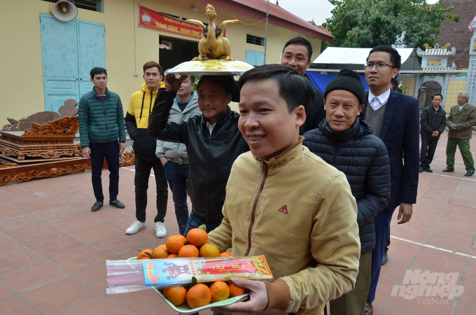 Gà Hồ bao giờ chịu bước ra khỏi bức tranh? - Ảnh 5. Gà Hồ bao giờ chịu bước ra khỏi bức tranh? - Ảnh 5.
