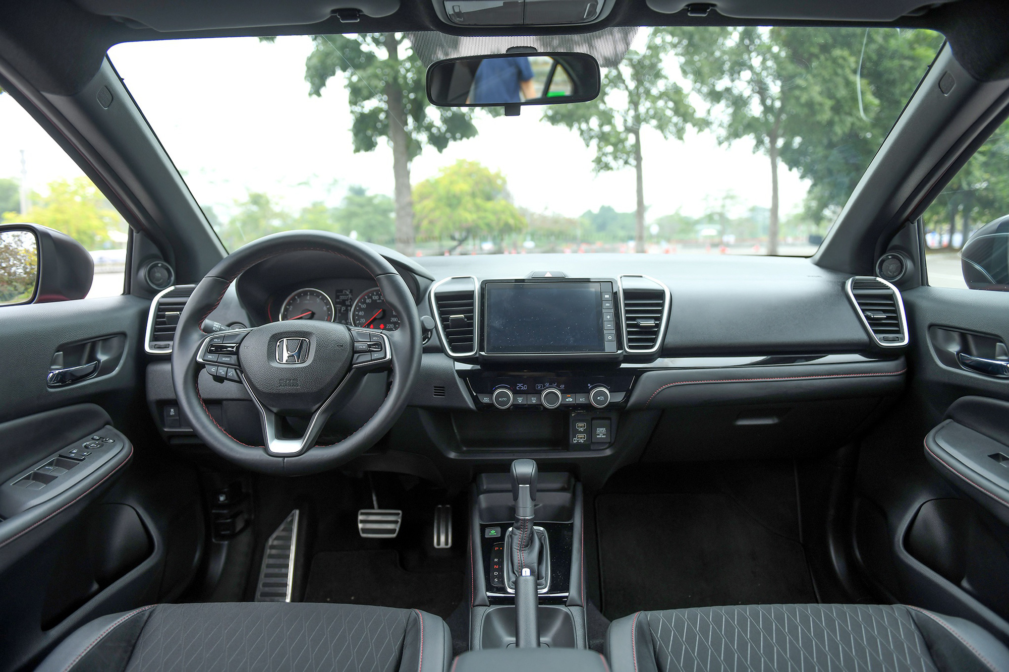 So sanh Honda City 2021 va Mazda2 2020 anh 10 So sanh Honda City 2021 va Mazda2 2020 anh 10