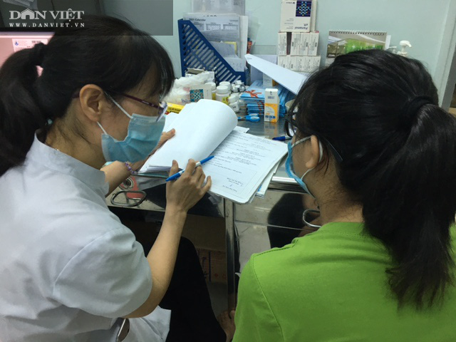 Phút trải lòng của bác sĩ điều trị HIV cho trẻ nhỏ - Ảnh 1.