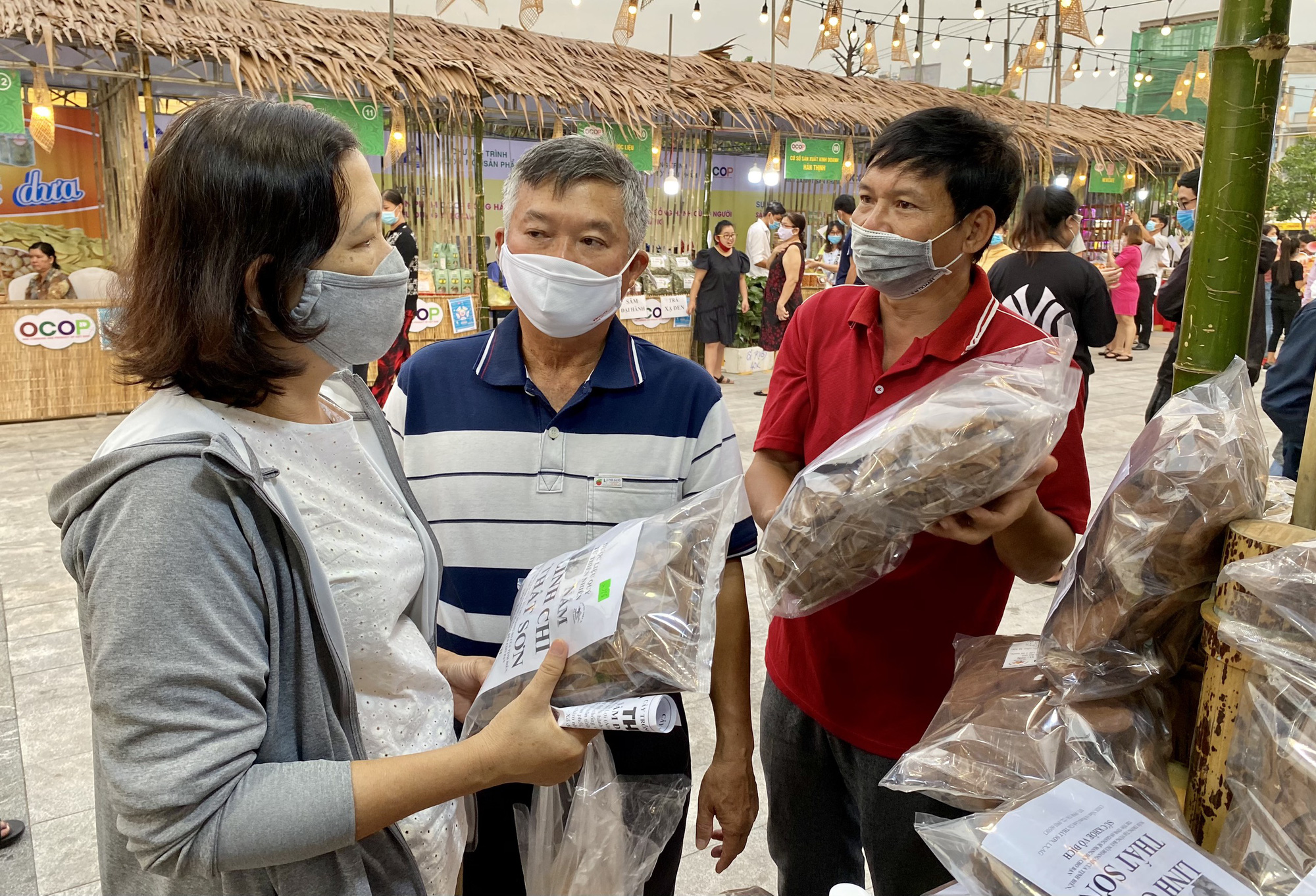 An Giang: Đưa sản phẩm OCOP đến tay người tiêu dùng - Ảnh 2.
