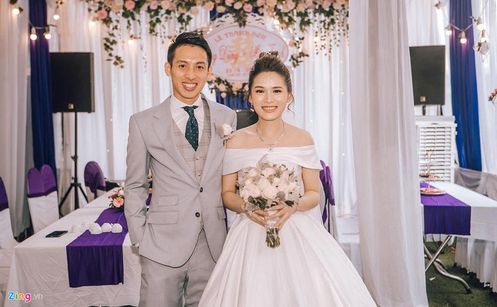 Vợ Hùng Dũng và dàn WAGs Việt xứng danh &quot;chè Thái gái Tuyên&quot; - Ảnh 2.