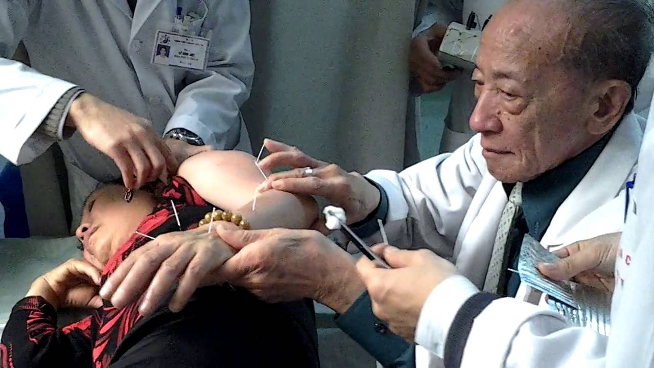 Giáo sư Nguyễn Tài Thu qua đời- Một trái tim luôn đau vì bệnh nhân đã ngừng đập - Ảnh 3.