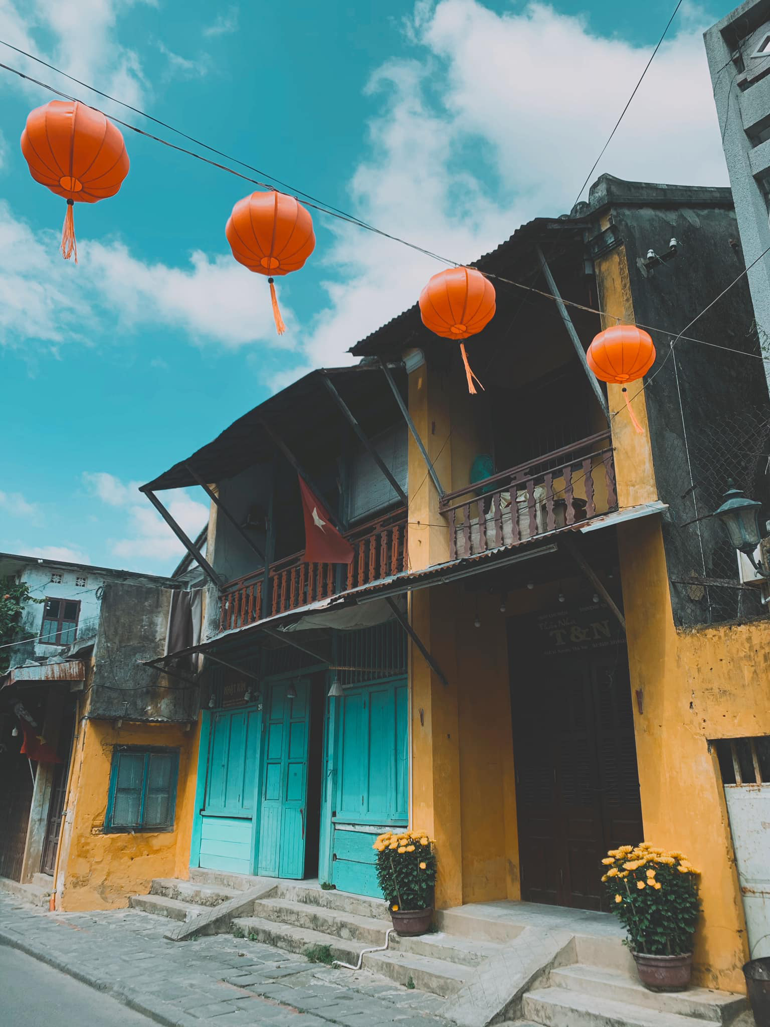 Hẹn một mai nơi này sẽ đông vui trở lại.