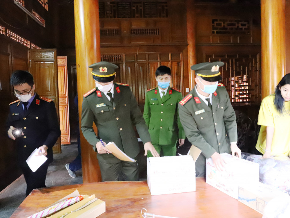 nhập cản trái phéo.jpg nhập cản trái phéo.jpg