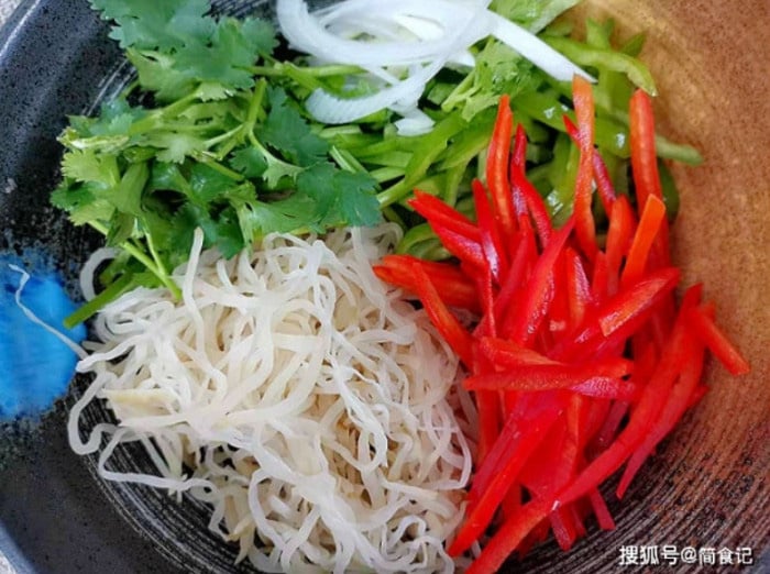 3 món nộm củ quả thanh mát, ngon miệng, giải ngán sau Tết - Ảnh 3.