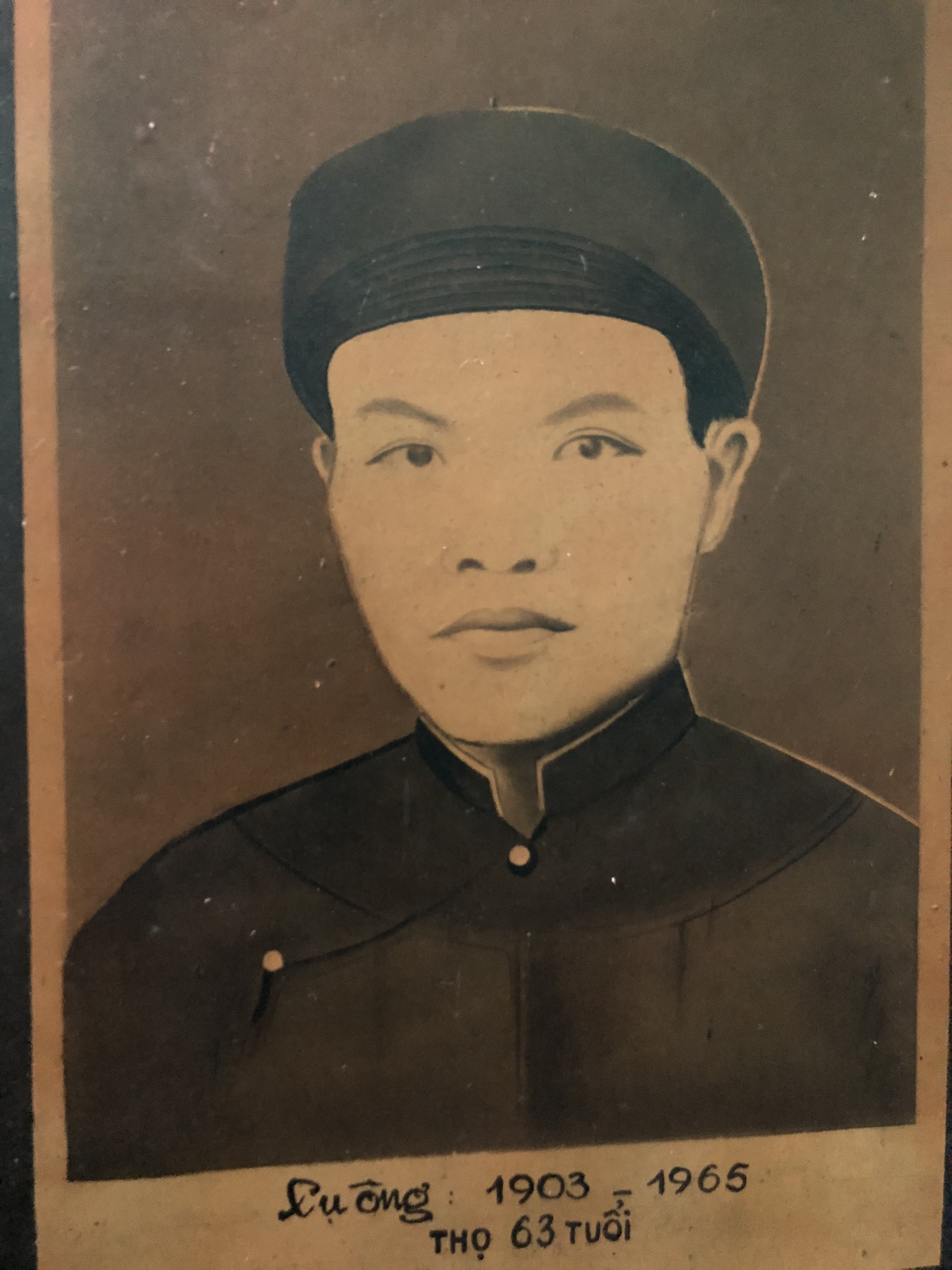Kể chuyện làng: Thoát nạn dưới thùng trấu - Ảnh 1.