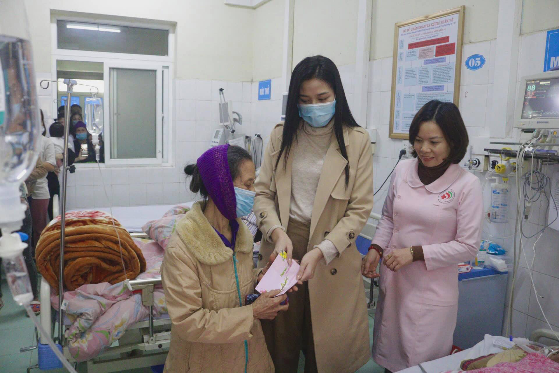 Vì sao Đỗ Thị Hà muốn lấy một người có vẻ ngoài lạnh lùng ở tuổi 27? - Ảnh 3.