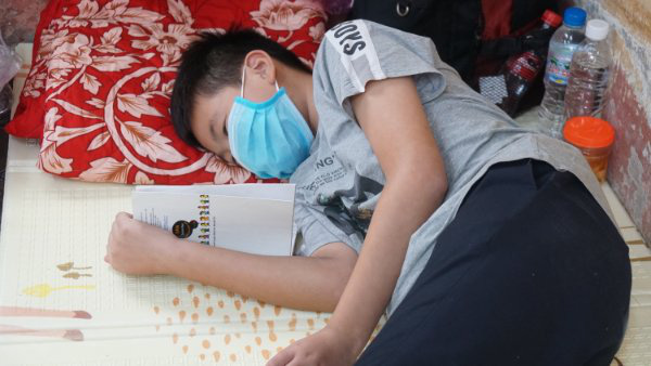 Hải Dương: Cận cảnh cuộc sống trong khu cách ly của cô và trò Trường THCS Sao Đỏ, Chí Linh - Ảnh 2.