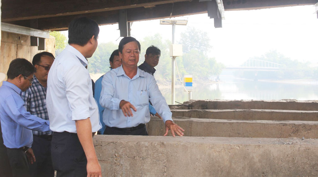 Xảy tình huống khẩn cấp gì mà UBND tỉnh Long An công bố tình trạng thiên tai cấp 1? - Ảnh 1.