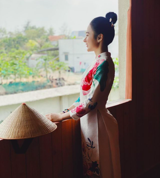 Siêu mẫu Hà Anh bức xúc vì mặc bikini táo bạo ở tuổi U40 bị &quot;soi&quot;, Phương Thanh úp mở &quot;cần yêu&quot; - Ảnh 8.