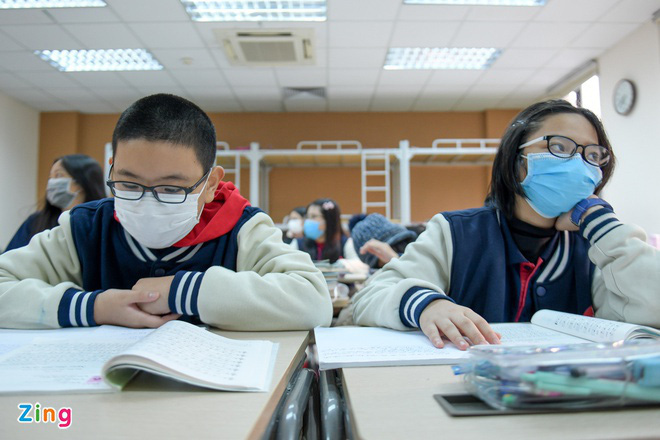 &quot;Nên dừng dạy học trực tuyến đối với học sinh lớp 1, 2&quot; - Ảnh 1.