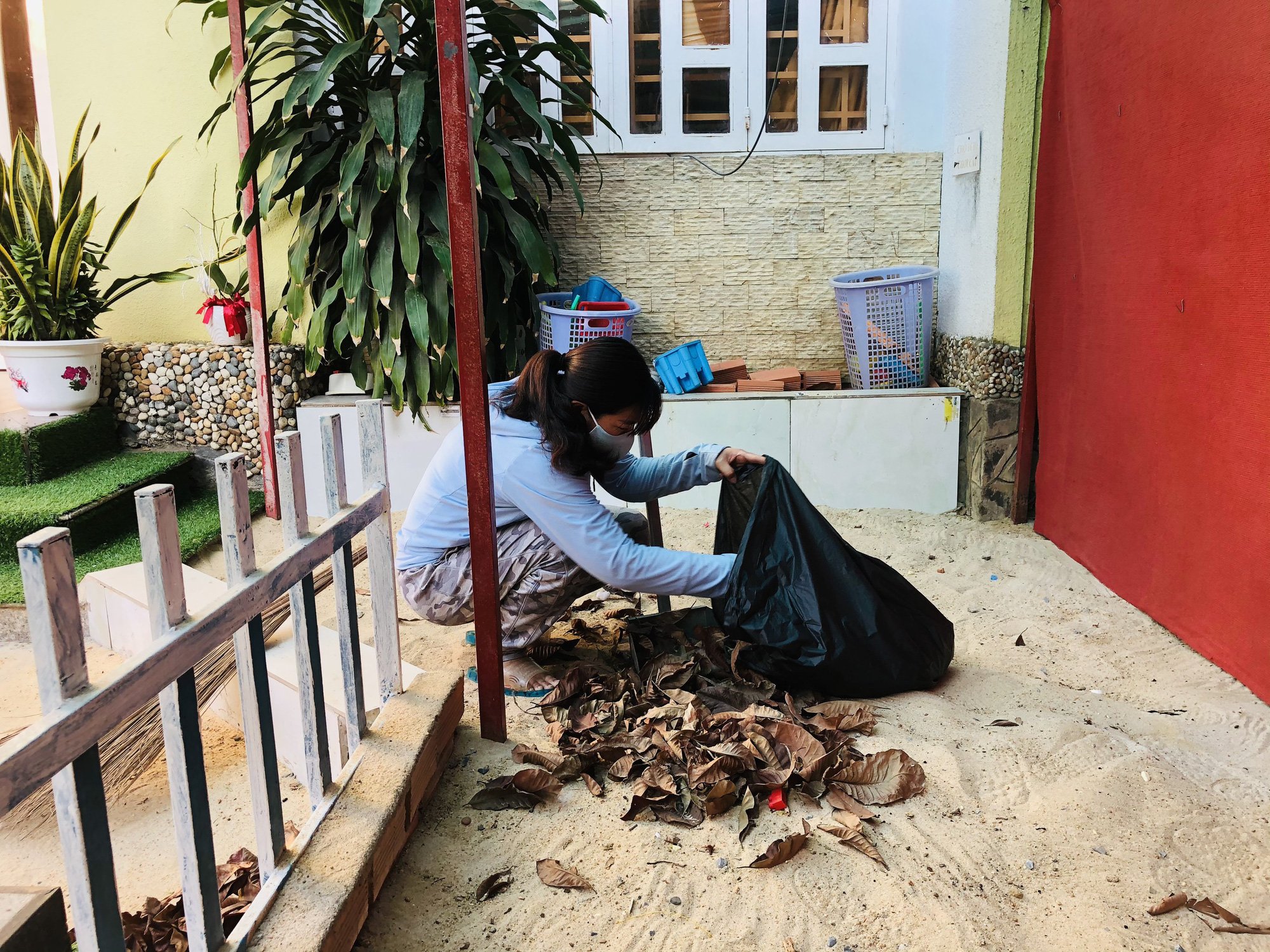  “Ngày hội” vệ sinh của các cơ sở giáo dục tại TP.HCM - Ảnh 2.