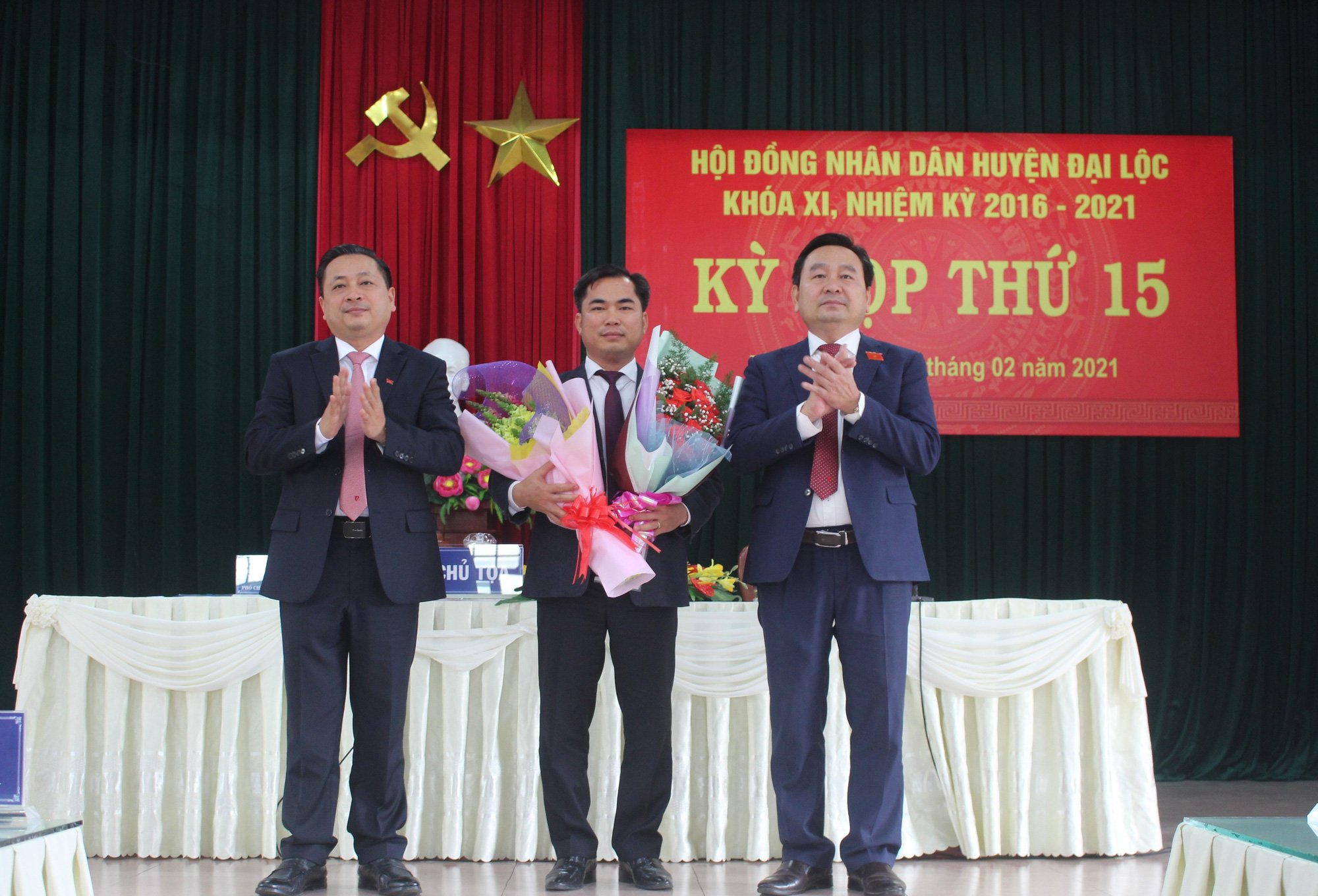 Quảng Nam: Ông Lê Văn Quang được bầu giữ chức Chủ tịch UBND huyện Đại Lộc - Ảnh 1. Quảng Nam: Ông Lê Văn Quang được bầu giữ chức Chủ tịch UBND huyện Đại Lộc - Ảnh 1.