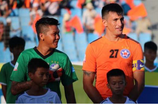 Cầu thủ nhập tịch 36 tuổi Đỗ Merlo: Yêu Việt Nam và “sát thủ” V.League - Ảnh 2.