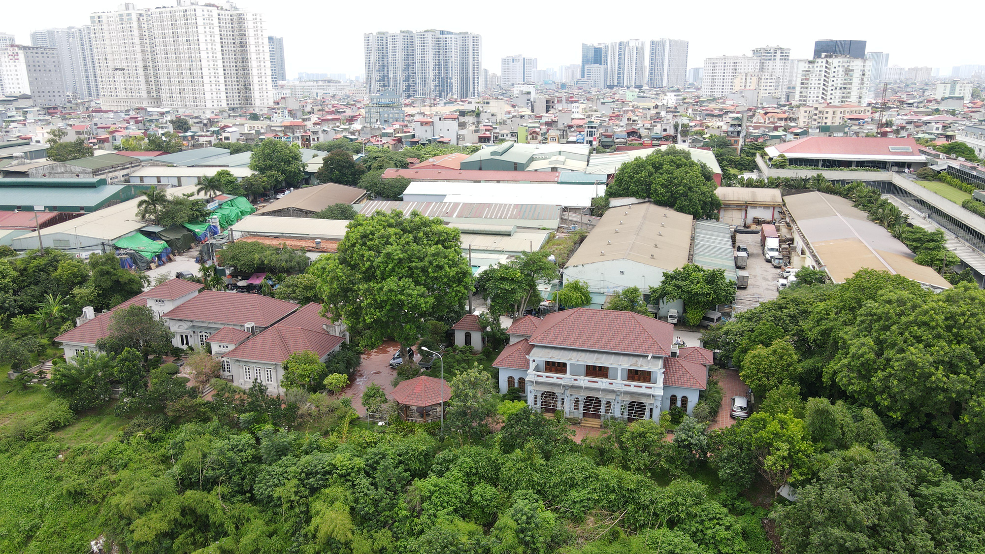 Hà Nội tăng hệ số đất sẽ làm giá nhà &quot;leo thang&quot;? - Ảnh 1.
