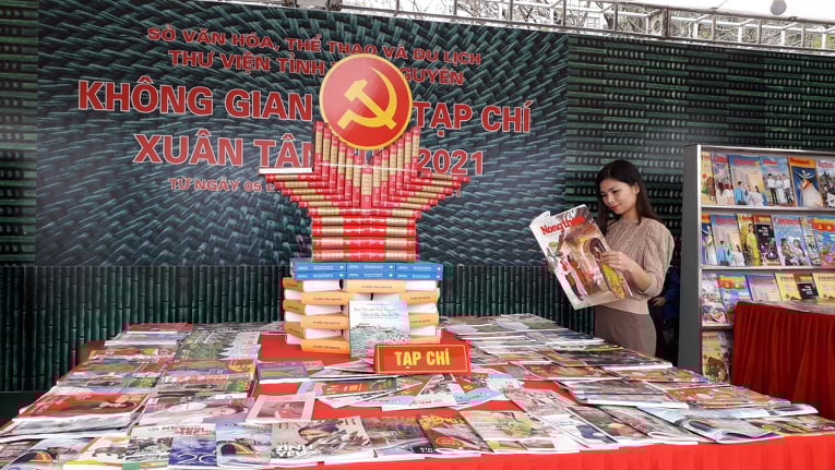 Thái Nguyên: Sắc xuân 3 miền hội tụ  - Ảnh 7.