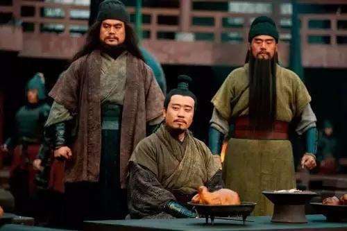 Tam Quốc Diễn Nghĩa: Nhân vật hạ được 2 người trong Ngũ hổ tướng lại là kẻ vô danh - Ảnh 1.