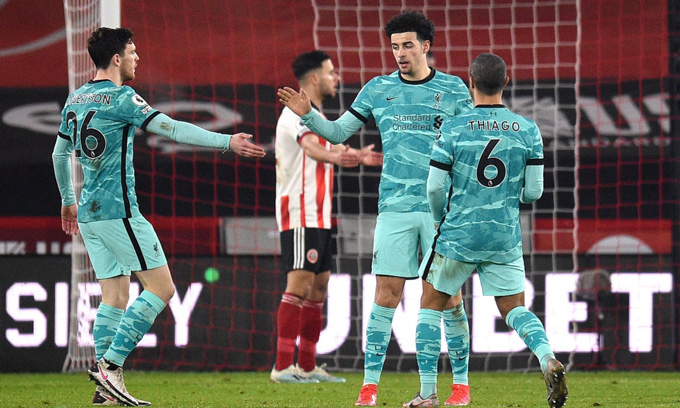 Liverpool hạ Sheffield, HLV Klopp gửi ngay &quot;chiến thư&quot; đến Chelsea - Ảnh 1.