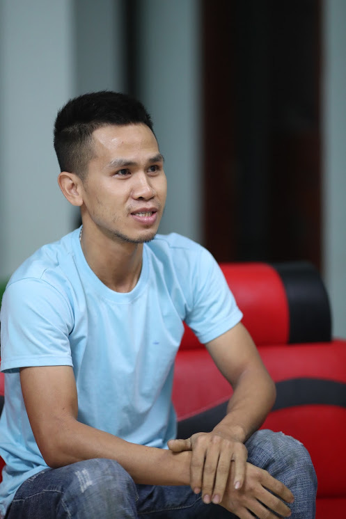 Dân Việt giao lưu trực tuyến với &quot;người hùng&quot; Nguyễn Ngọc Mạnh cứu sống bé gái 3 tuổi rơi từ tầng 13  - Ảnh 1.