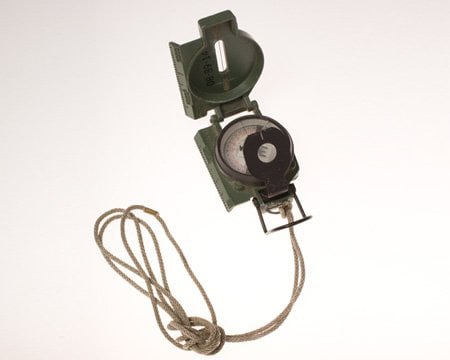Tận mắt ngắm các công cụ gián điệp của CIA - Ảnh 16.