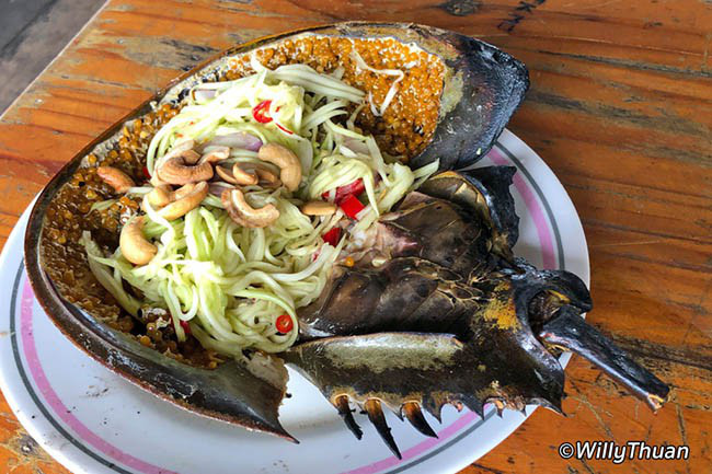 Gỏi trứng cua móng ngựa có gì mà khiến khách tái mặt nhưng vẫn tò mò đòi ăn? - Ảnh 7.