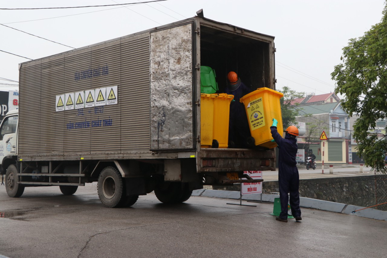 Hải Dương: Rác thải liên quan đến dịch bệnh Covid-19 được xử lý thế nào?   - Ảnh 3.