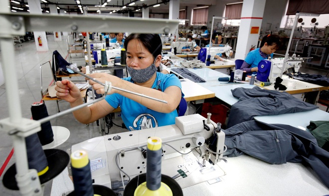 Nửa cuối năm 2022, dệt may Việt Nam mới có thể phục hồi - Ảnh 1. Nửa cuối năm 2022, dệt may Việt Nam mới có thể phục hồi - Ảnh 1.