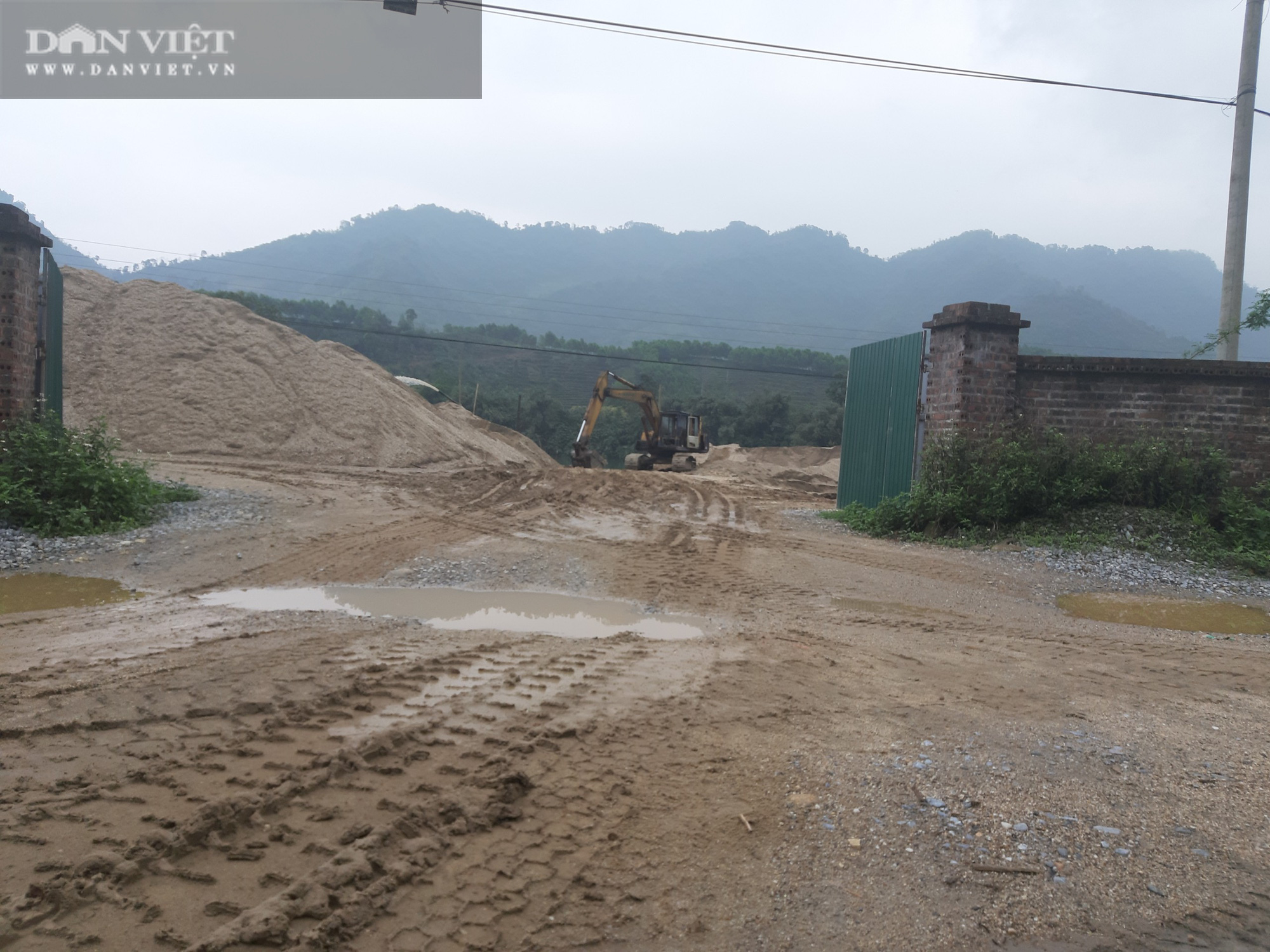 “Tảng băng chìm” quản lý khai thác cát ở sông Lô (Bài 2): Núp bóng “Chương trình quốc gia” để khai thác cát trái phép - Ảnh 9.