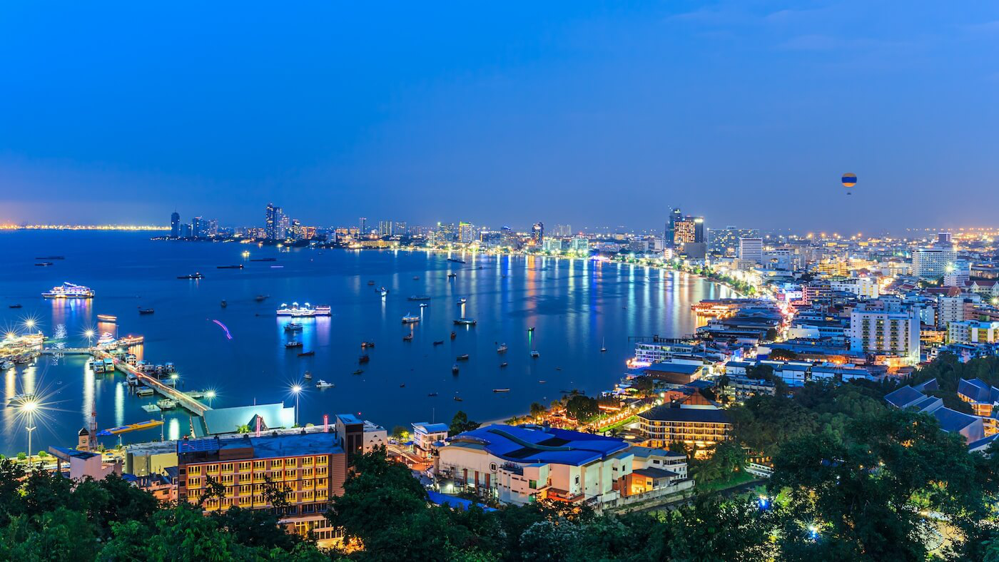 Tỷ phú Thái Lan đổ tiền "thâu tóm" loạt khách sạn khi ngành du lịch điêu đứng vì dịch - Ảnh 1. Tỷ phú Thái Lan đổ tiền "thâu tóm" loạt khách sạn khi ngành du lịch điêu đứng vì dịch - Ảnh 1.