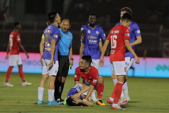 Ngô Hoàng Thịnh: Lời xin lỗi muộn màng và bài học ý thức trong bóng đá - Ảnh 1.