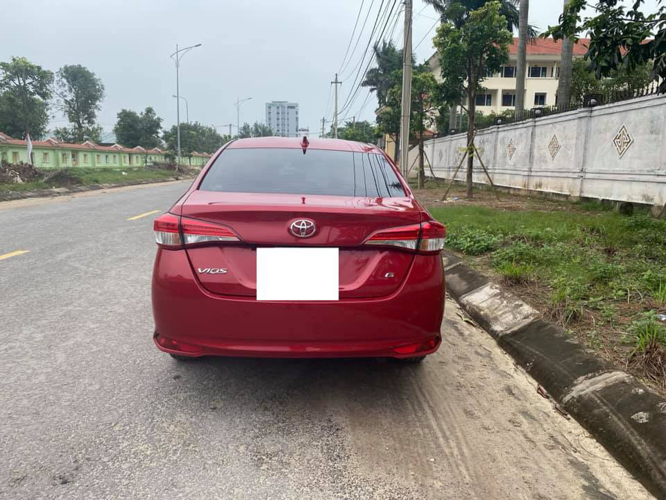 Toyota Vios bản G chạy 1 vạn 3 km, màu đỏ, giá bán cực sốc - Ảnh 2.
