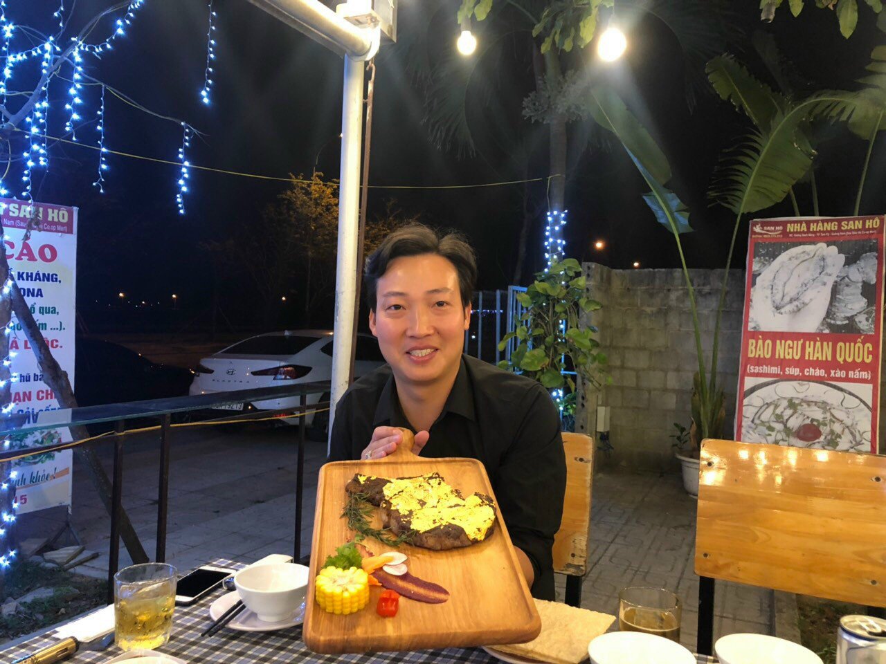 Quảng Nam: "Chói mắt" với Nhà hàng đầu tiên ở Tam Kỳ trước món thịt bò dát vàng - Ảnh 3. Quảng Nam: "Chói mắt" với Nhà hàng đầu tiên ở Tam Kỳ trước món thịt bò dát vàng - Ảnh 3.
