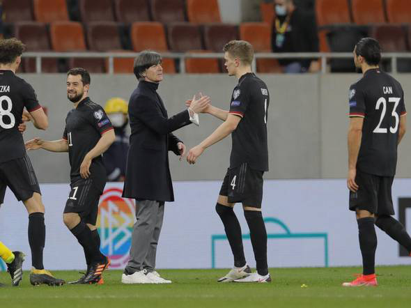HLV Joachim Low chỉ còn 1 giải đấu lớn cùng tuyển Đức.