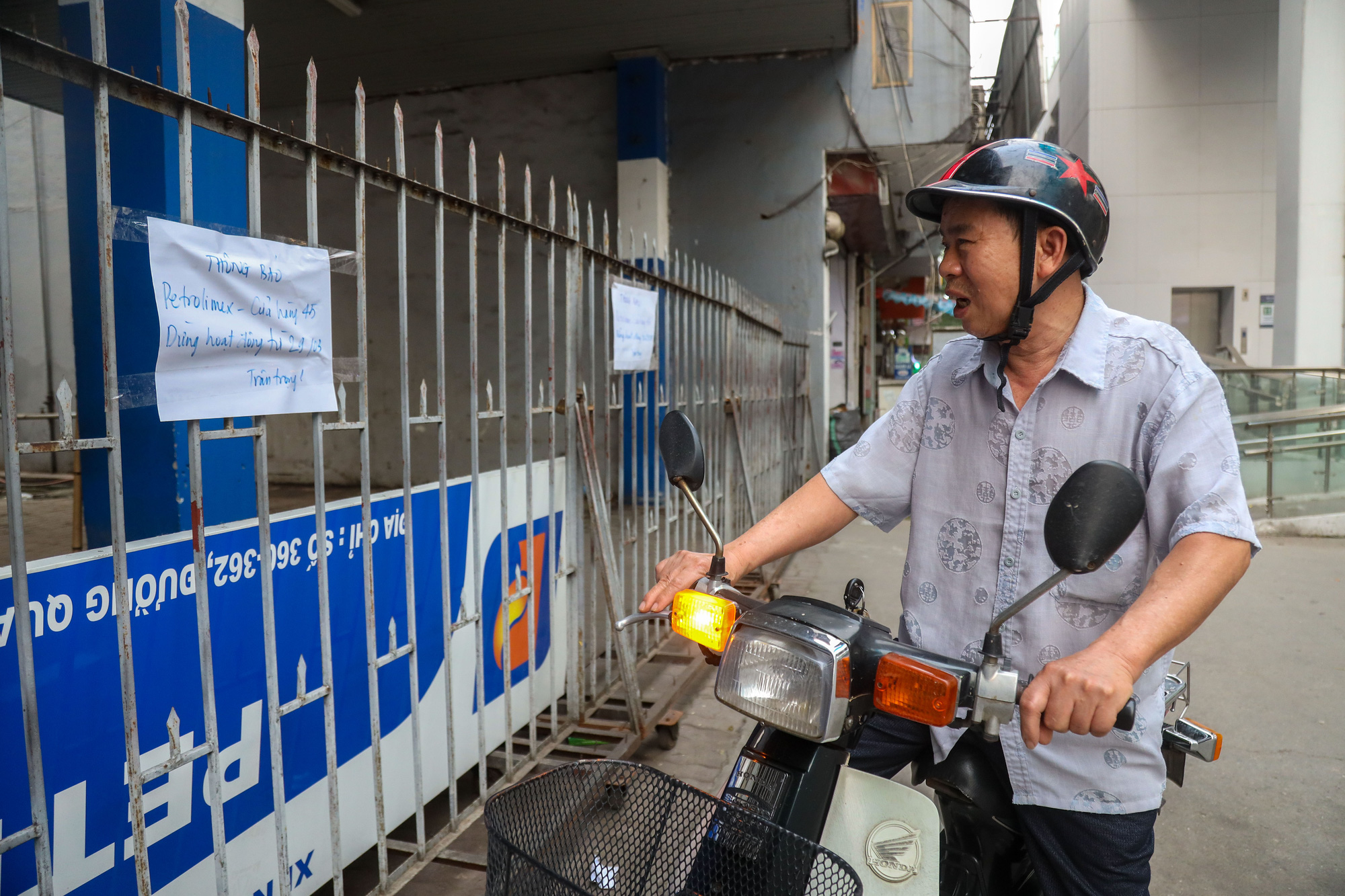 Đóng cửa cây xăng &quot;đe dọa&quot; an toàn đường sắt Cát Linh - Hà Đông - Ảnh 8.