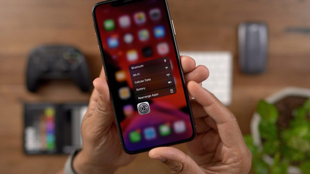 Mẫu iPhone giá hợp lý, linh kiện thay thế khá rẻ - Ảnh 2. iPhone