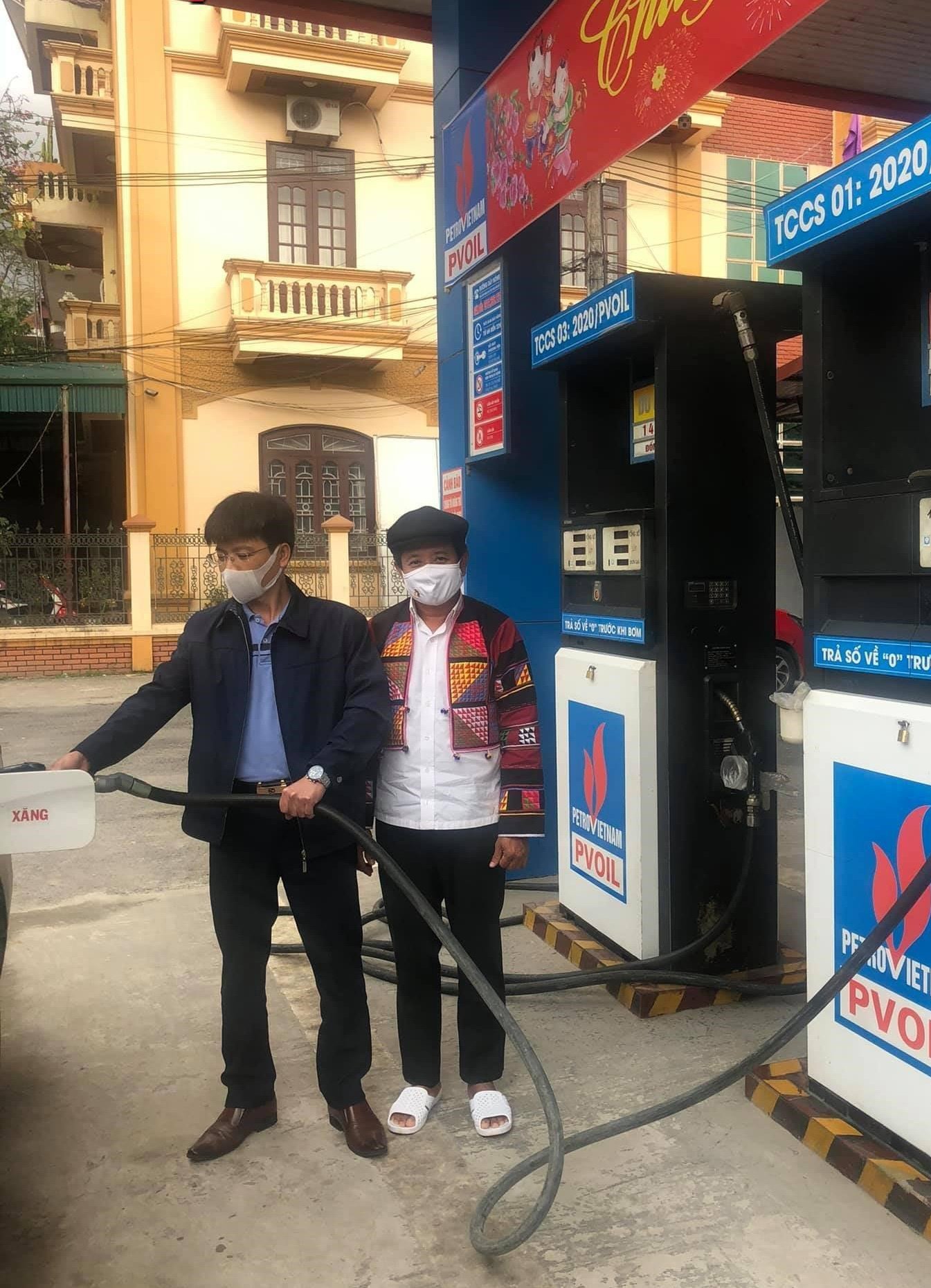 Miễn phí xăng trên toàn quốc cho ông Đoàn Ngọc Hải: PVOIL đang kinh doanh thế nào? - Ảnh 2.