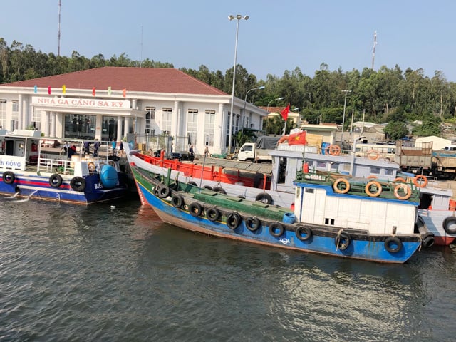 Quảng Ngãi: Chủ tịch tỉnh gạt đề xuất của Sở, đồng ý mở tuyến Đà Nẵng-Lý Sơn  - Ảnh 2.