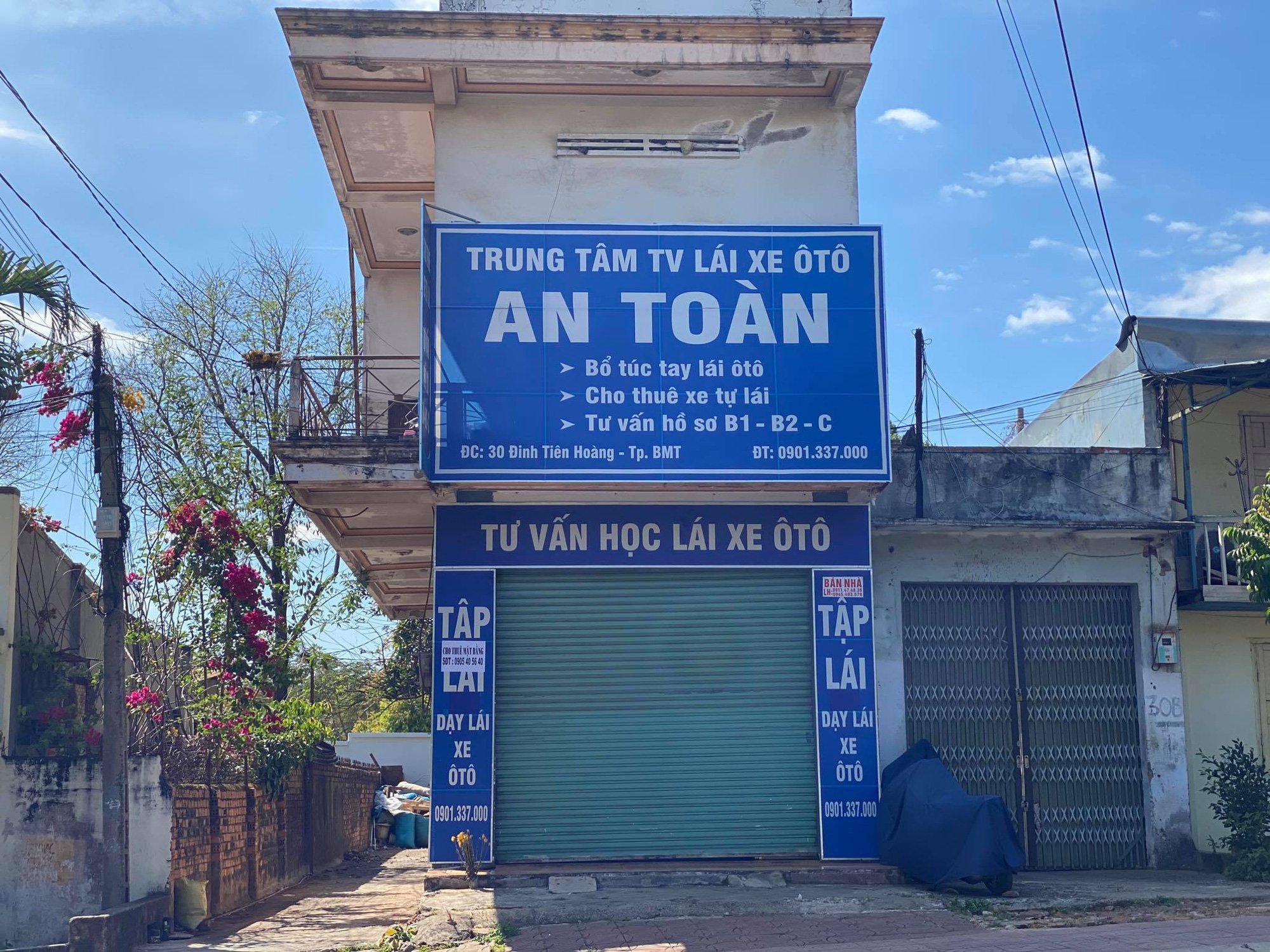 Đắk Lắk: Nhiều học viên lái xe nộp hơn 8 tỷ đồng cho một văn phòng đại diện hoạt động &quot;chui&quot;  - Ảnh 1.