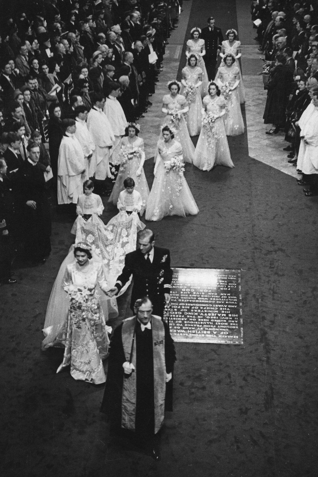 Cùng xem lại đám cưới lịch sử của Hoàng thân Philip và Nữ hoàng Anh Elizabeth II - Ảnh 6.