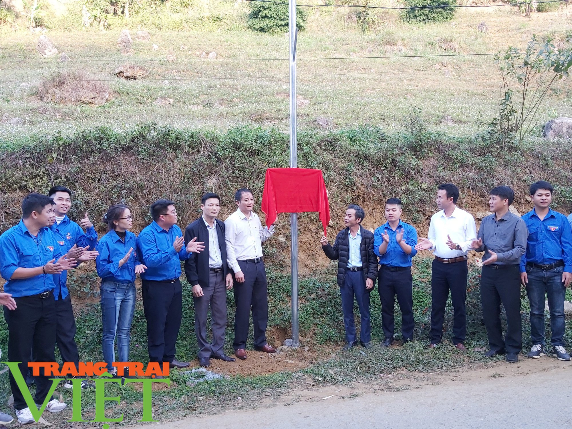 Tao Văn Giót - cán bộ đoàn nhiệt huyết, năng động và sáng tạo - Ảnh 5. Tao Văn Giót - cán bộ đoàn nhiệt huyết, năng động và sáng tạo - Ảnh 5.